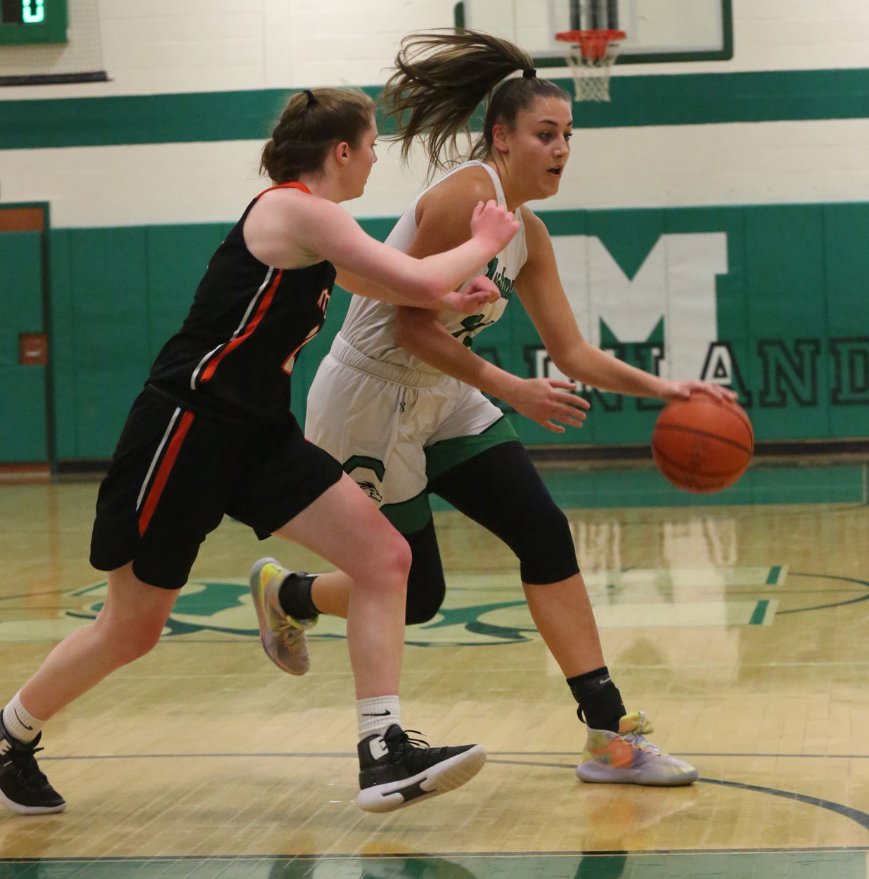 Mainland Middle girls CAL tournament